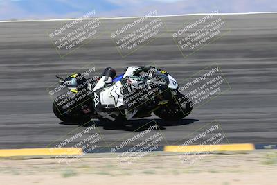media/Apr-05-2024-Apex Assassins-CVMA Friday Practice (Fri) [[ee2ef04f2b]]/3-Racer 2/Session 3 (Bowl Speed Pans)/